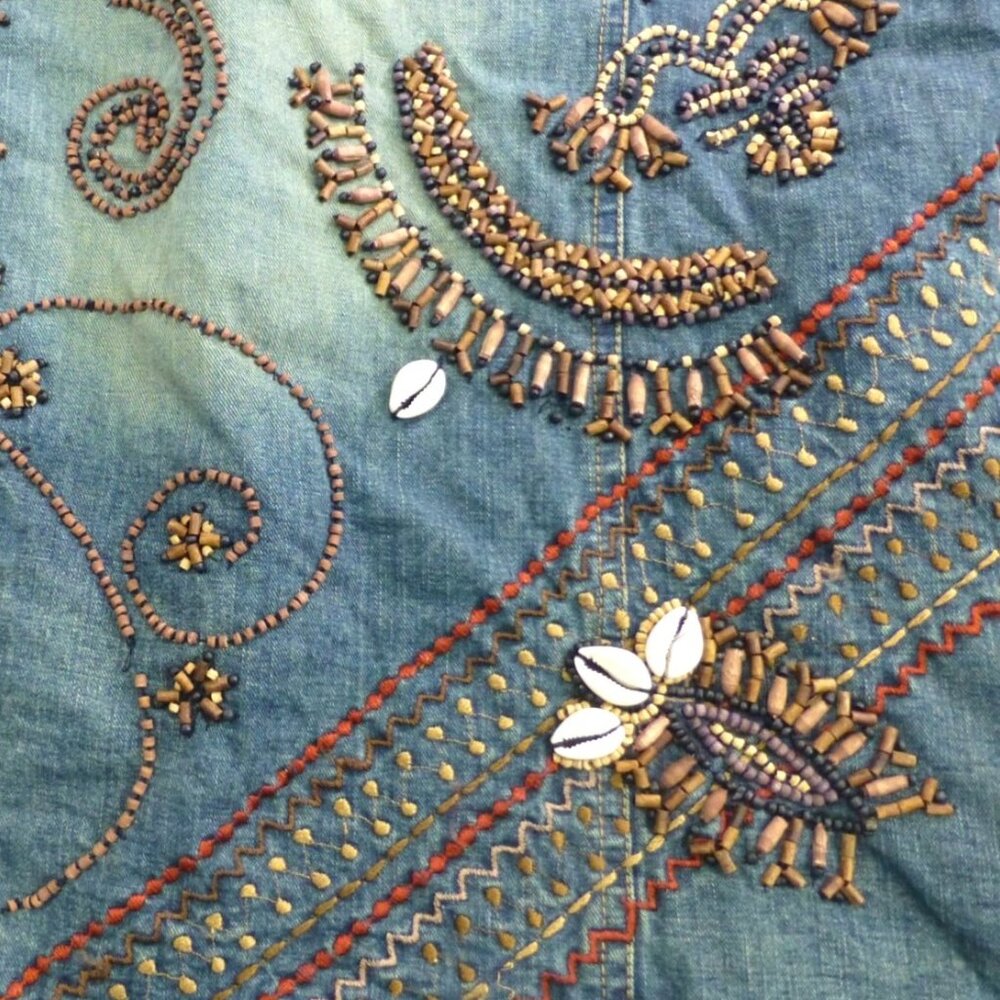 Chicos Design Embellished Denim Jacket Beaded Floral Embroidery Button Front Wom - Picture 13 of 15